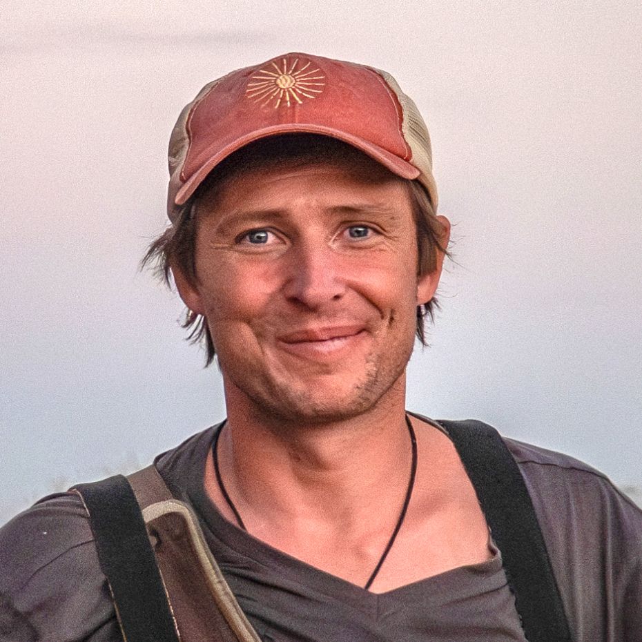 Portrait Tommy Trenchard