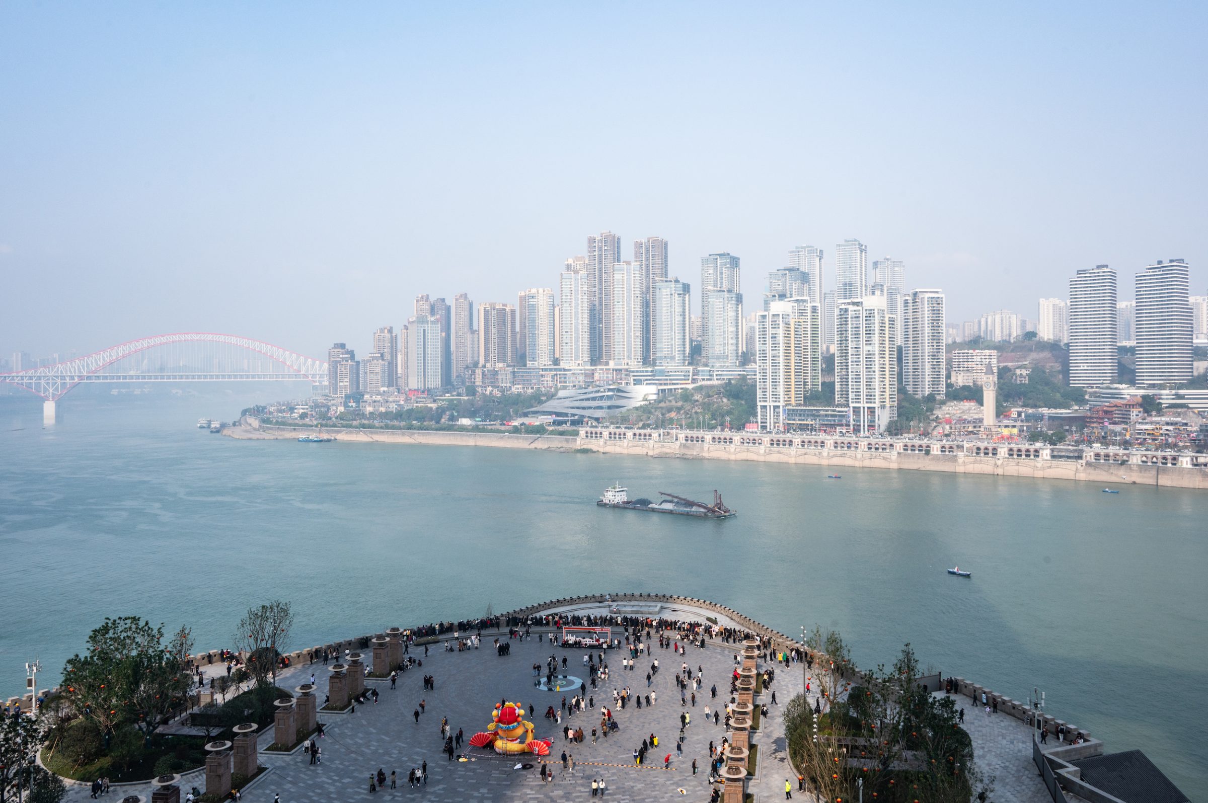 vue de Chongqing avec le fleuve