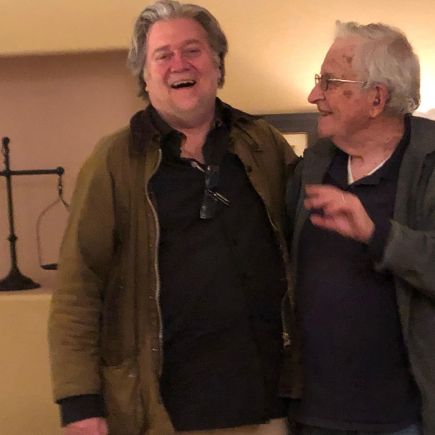 Steve Bannon et Noam Chomsky