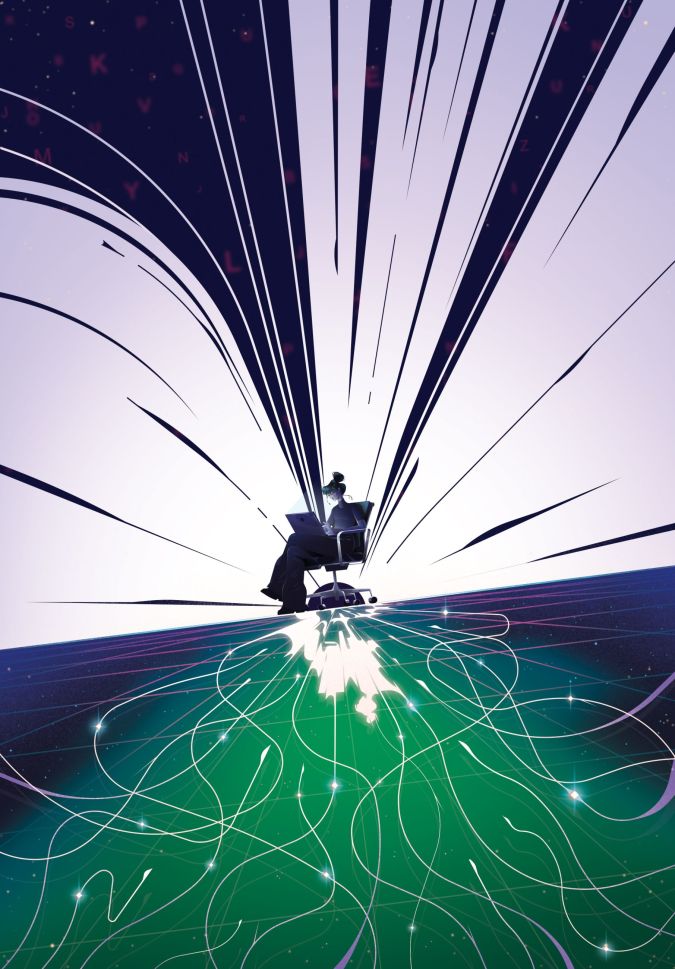 Une femme écrit sur un ordinateur