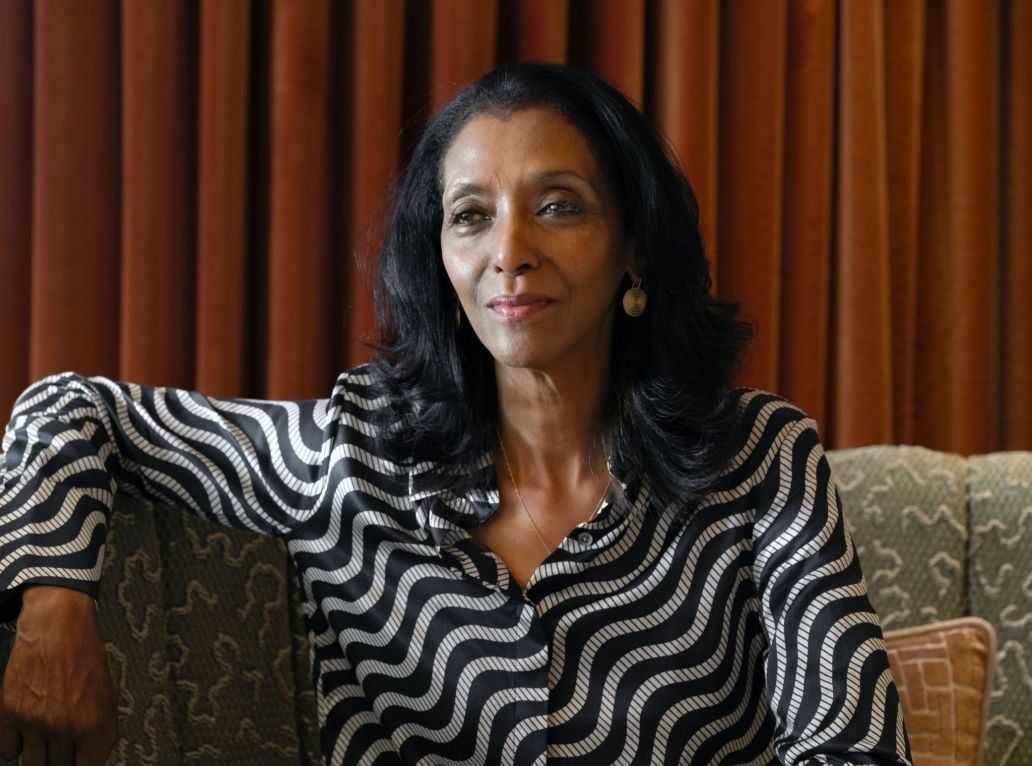 portrait de Zeinab Badawi