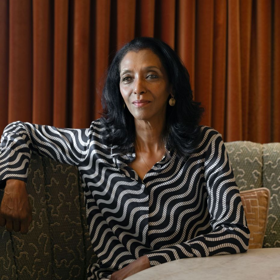 portrait de Zeinab Badawi