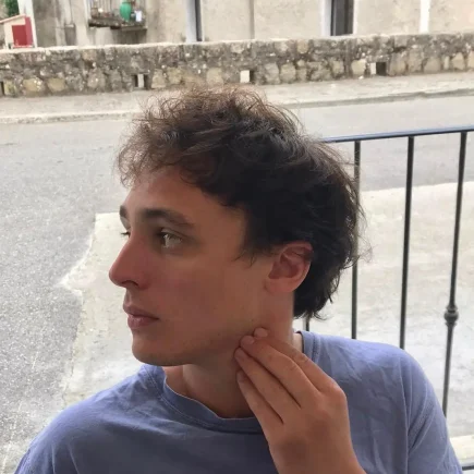 portrait de Lucas Lazo
